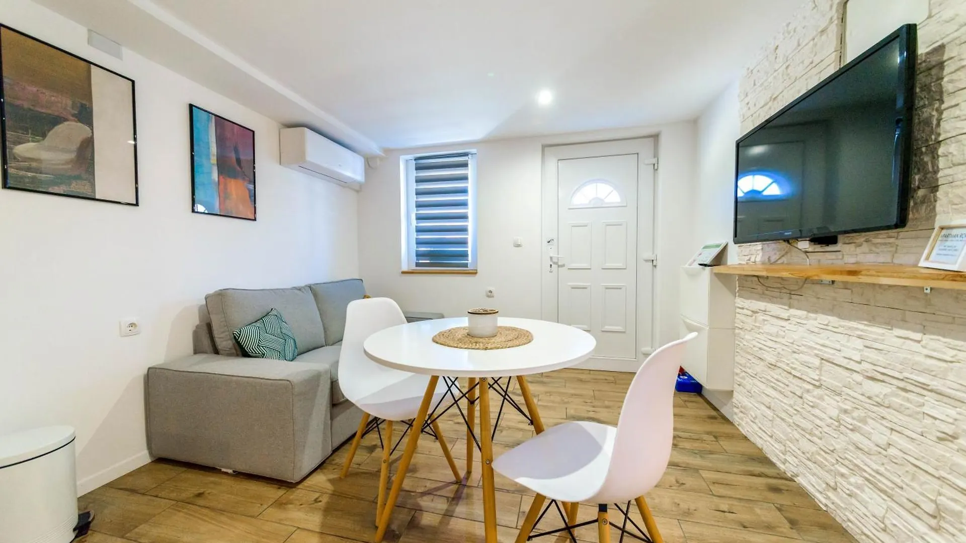Apartment Apartman Roko Zadar